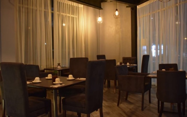 ESDUMA HK Hotel Pachuca