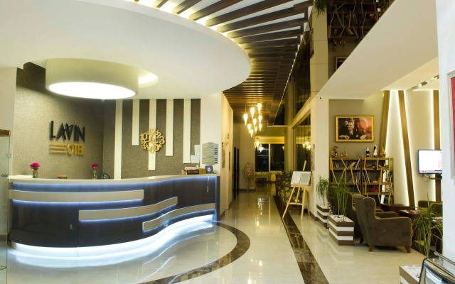 Lavin Otel