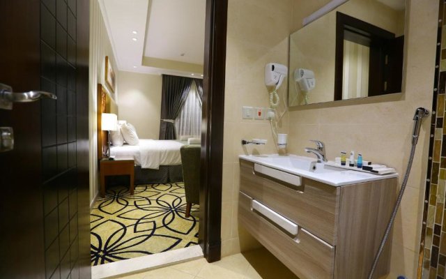 Lotaz Hotel Suites - Al Salamah