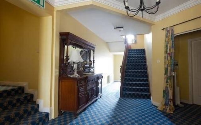 Annabella Lodge Bed & Breakfast