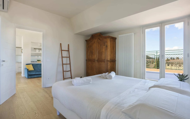 Penthouse With Terrace