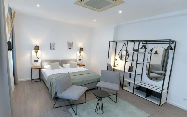 We rooms Shortstay