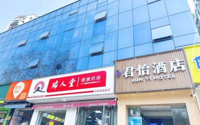 Junyi Hotel