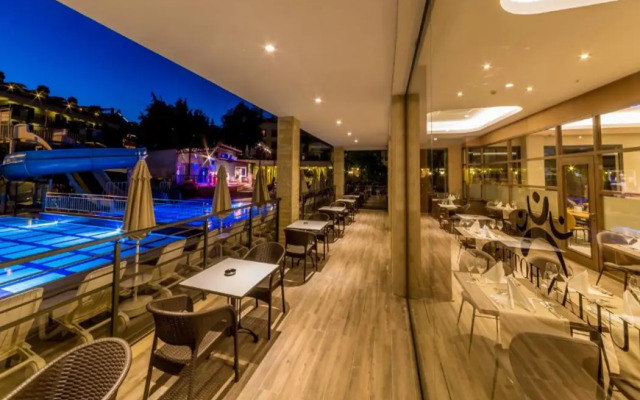Julian Club Hotel - All Inclusive