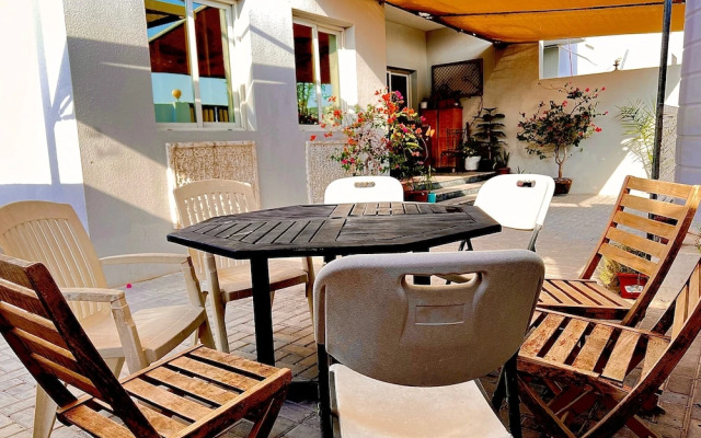Home Stay Hostel