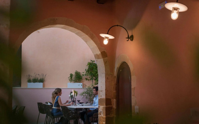 Serenissima Boutique Hotel