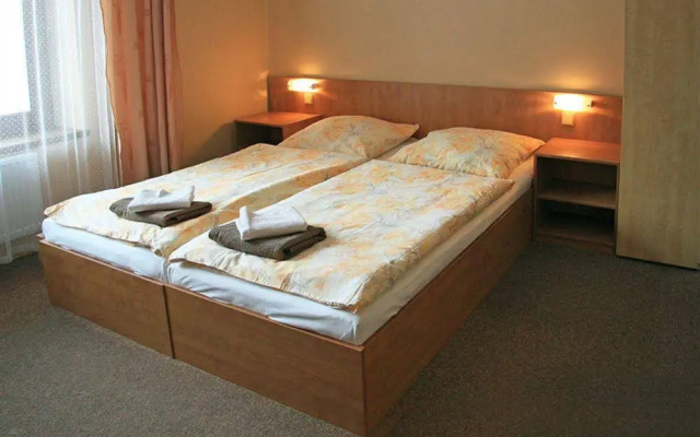 Hotel Jonathan