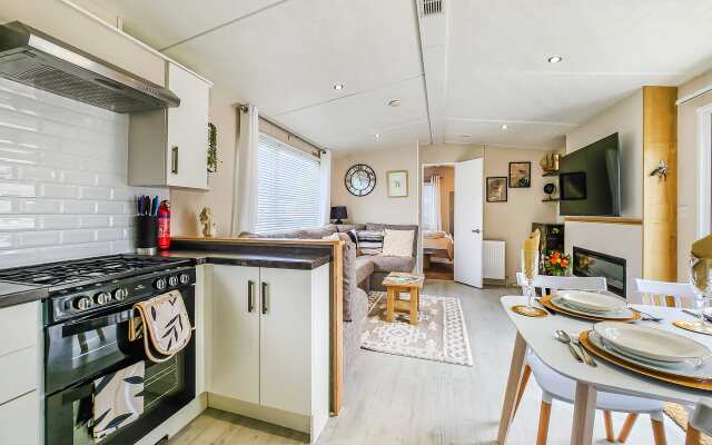 Escape to Paradise at Pevensey Bay Holiday Park