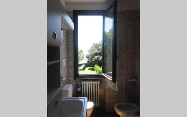 Favoloso appartamento fronte lago, Gera Lario