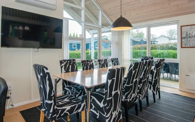 12 Person Holiday Home in Aabenraa-by Traum