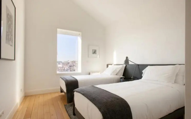 FLH - Porto Skyline House