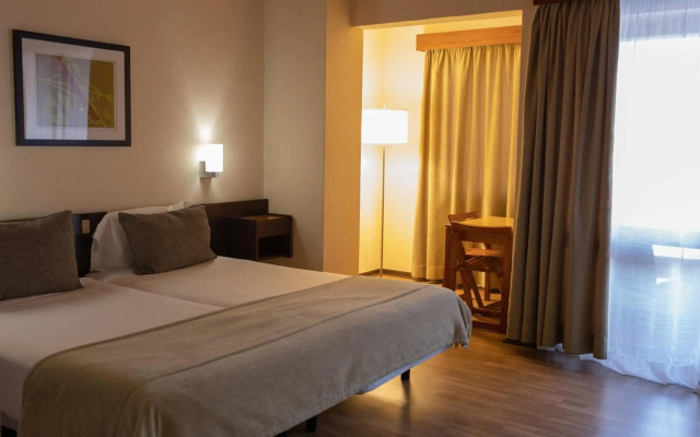 Bravamar Hotel