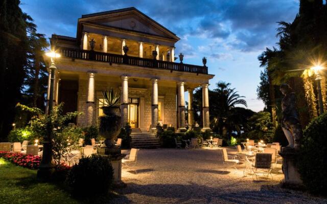 Villa Cortine Palace Hotel