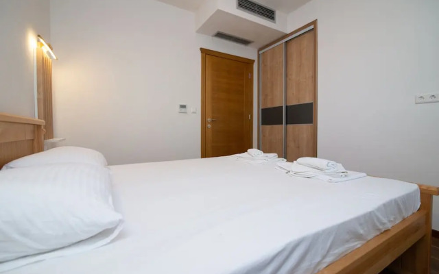 Sunset Bay Apartments