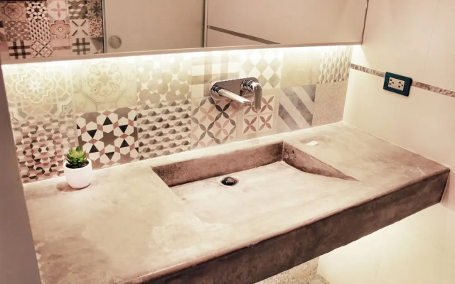 Bananas Adventure Hostel