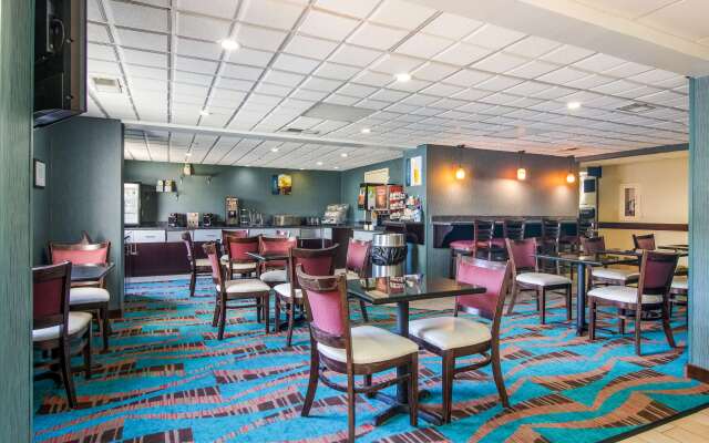 Best Western Dutch Valley Inn