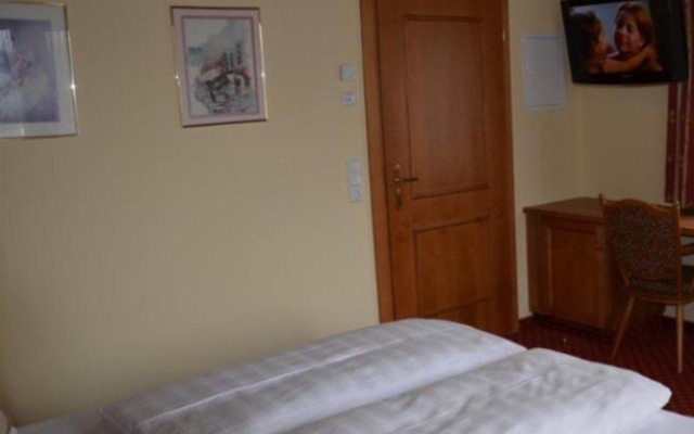 Hotel-Pension Strolz
