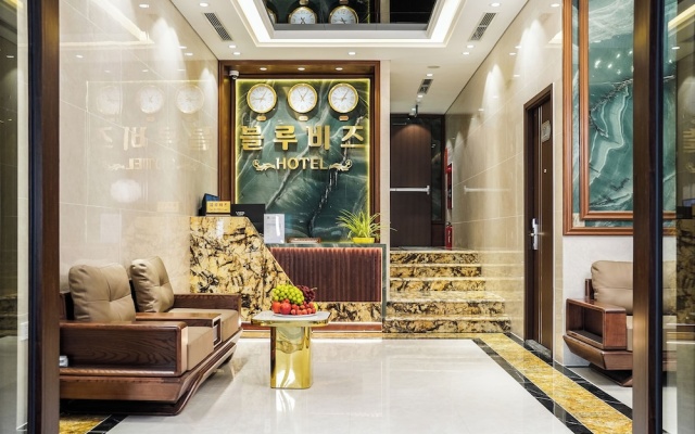 Blubiz Hotel 9