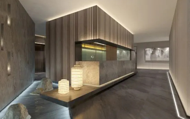 PRIUS HOTEL (Huaren Wanjia Store in Cixi City Center)