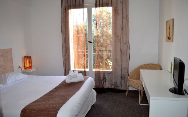 Hôtel Aiglon Bylitis