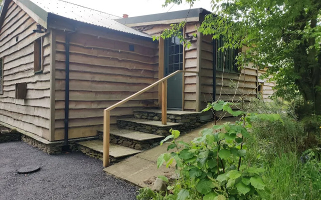 The Hare's Shack