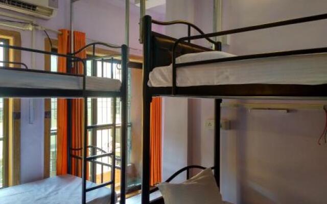 Airoli Girls Hostel