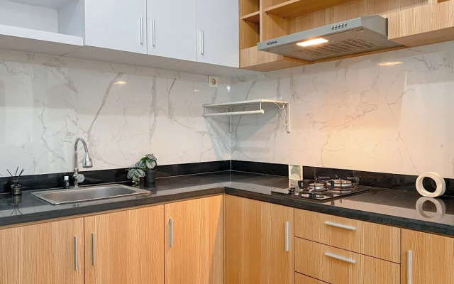 Comfy and Elegant 2BR The Wave Kuningan Apartment