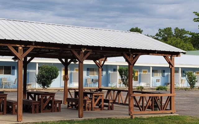 Marina Inn & Event Center