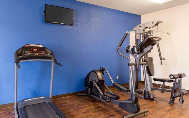 Quality Suites Huntsville Near University