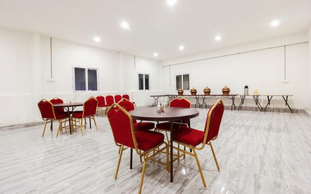 Che Sigma Hotel by OYO Rooms