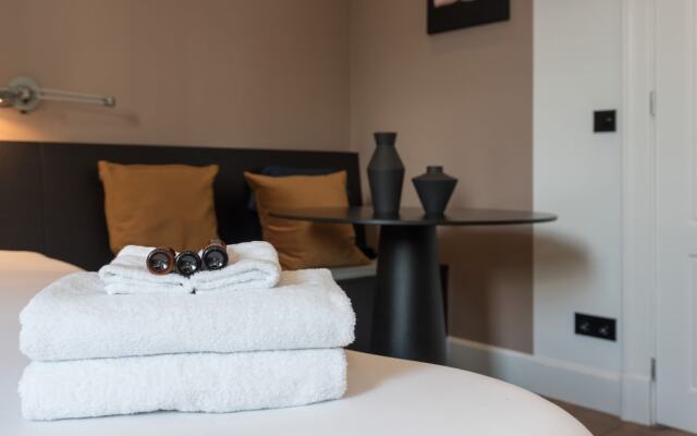 City centre studio canal belt