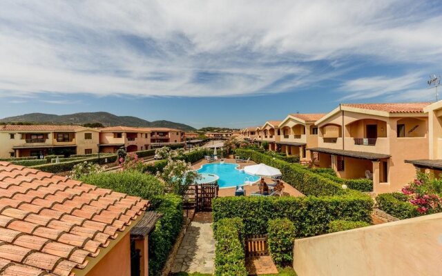 Murta Maria Apartments