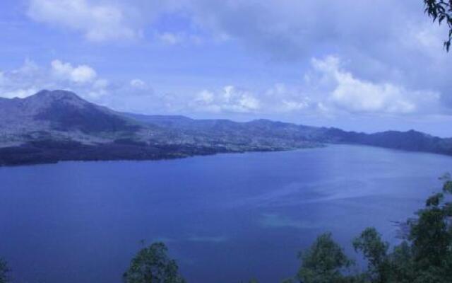 Puri Bening Lake Front Hotel