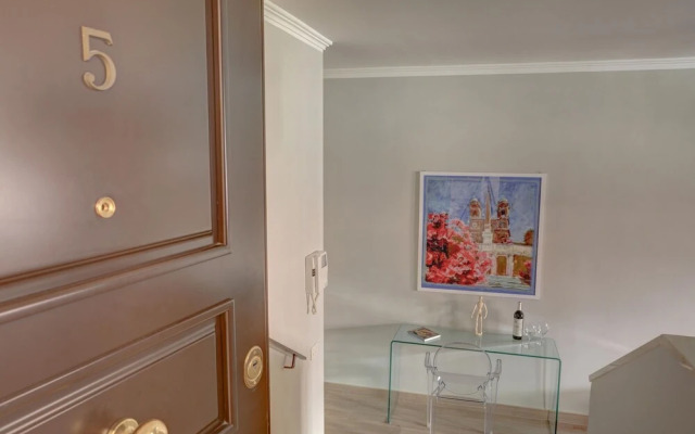 A5 Piazzetta Margutta A5 - My Extra Home