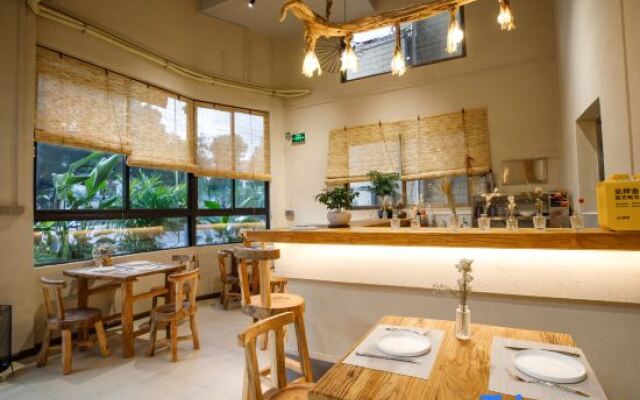 Jiuzhaixiao Residence (Shunde Happy Coast PLUS Store)