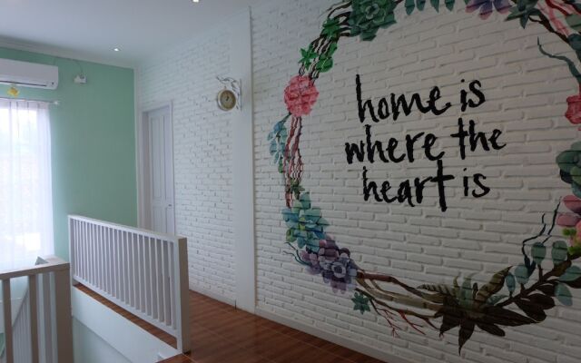 Sweet Peach House