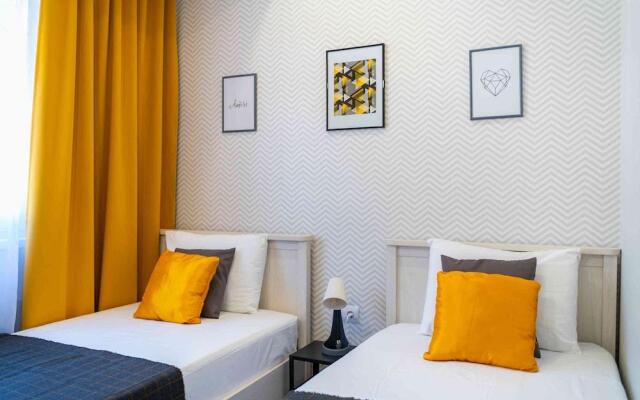 Апартаменты More на Эстонской, 37-2