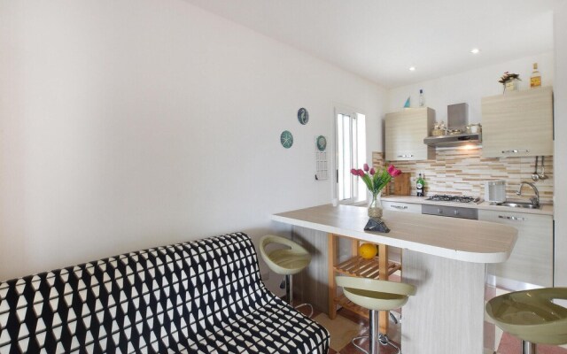 Stunning Home in Pozzallo With Jacuzzi, Wifi and 2 Bedrooms