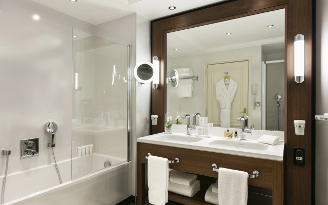 Hotel Barriere Le Majestic