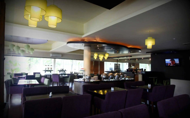 Whiz Residence Darmo Harapan Surabaya