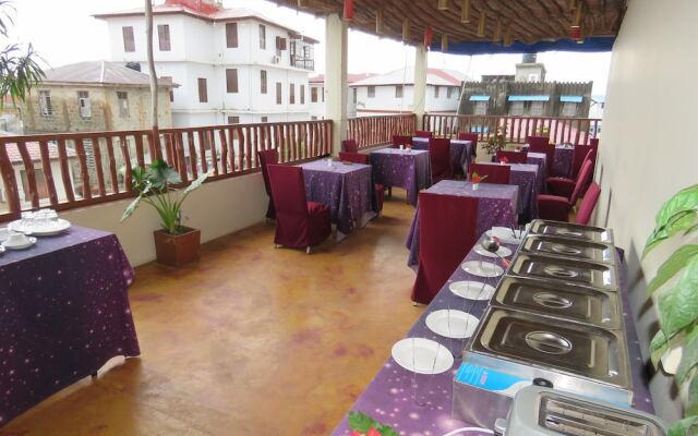 Rumaisa Hotel