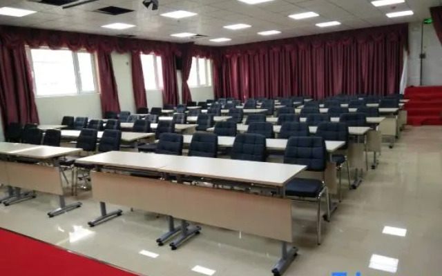 Jinjiang Inn Select Harbin Songhuajiang Side Daxing Street