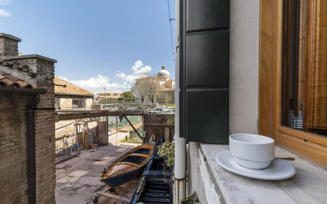 Sea to Sky Apartments Faville