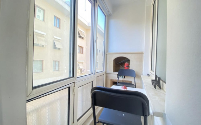 Missafir Sleek Flat With Balcony on Bagdat Street