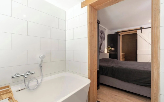 Luxurious Furnished Bungalow With Terrace