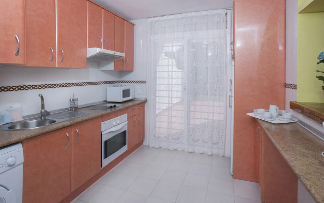 Apartamentos Ona Campanario