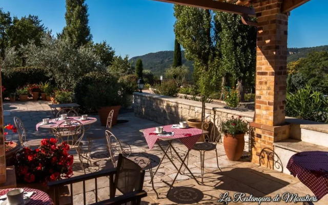 Hotel Les Restanques De Moustiers