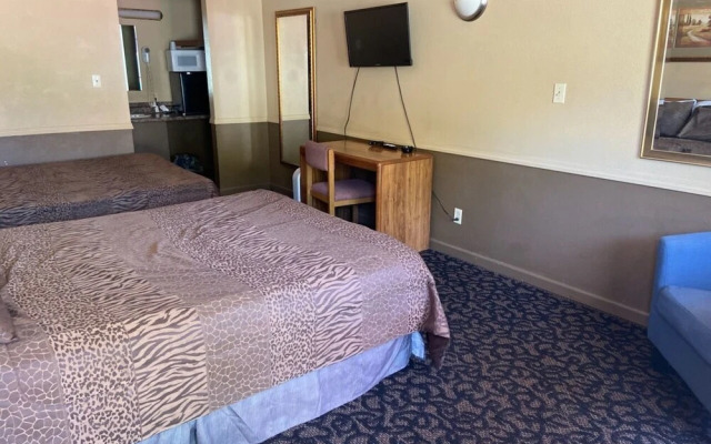 Blue Spruce Motel