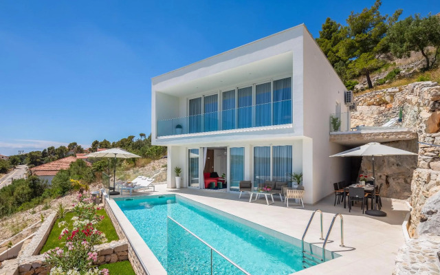 Villa Adria View with Heated Pool II