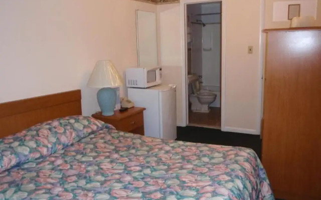 Majestic Hotel & Apartments